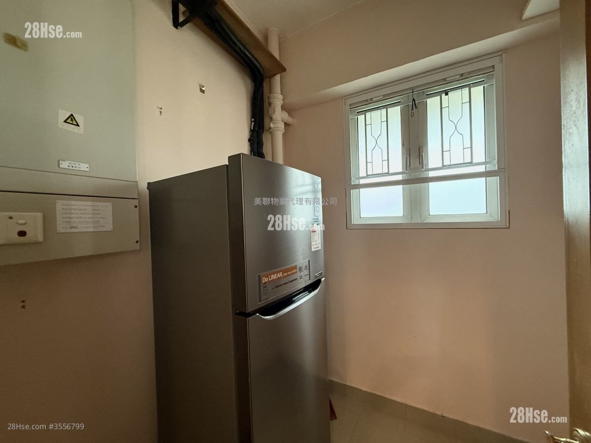 Symphony Bay Sell 3 Bedrooms , 2 Bathrooms 1,128 ft² Symphony Bay Sell 3 Bedrooms , 2 Bathrooms 1,128 ft²