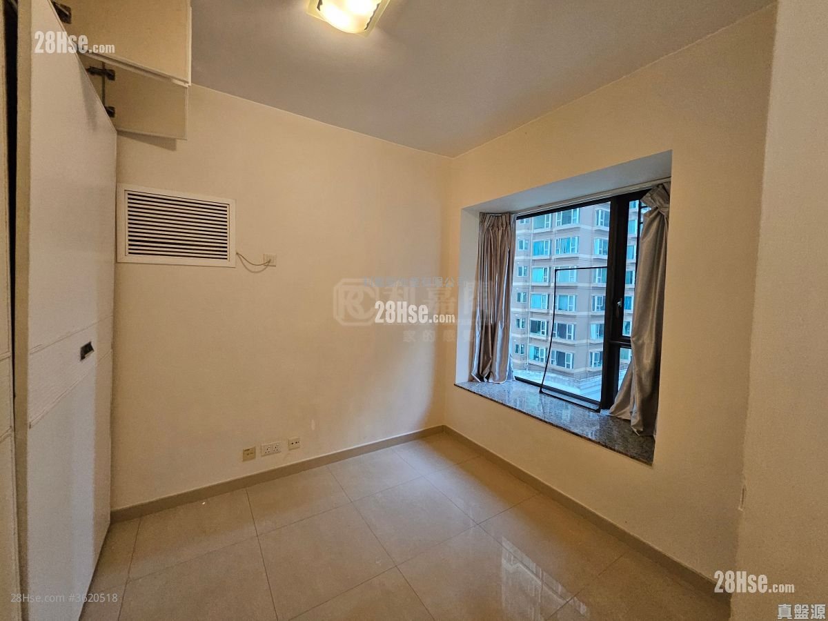 Liberte Sell 3 Bedrooms 609 ft²