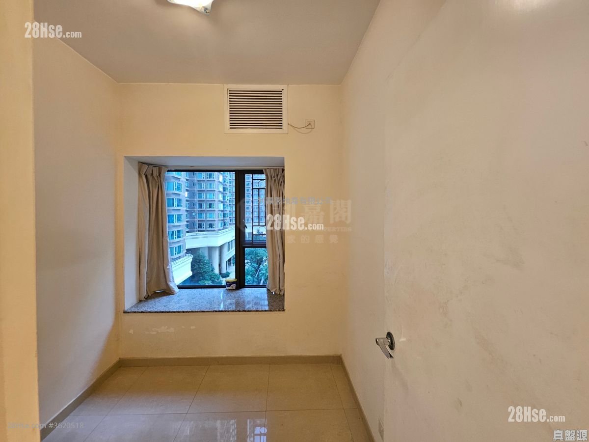Liberte Sell 3 Bedrooms 609 ft² Liberte Sell 3 Bedrooms 609 ft²
