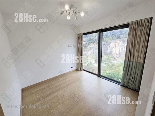 Peak Castle Rental 3,231 ft² Peak Castle Rental 3,231 ft²