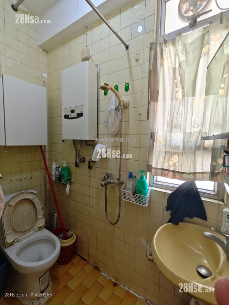 Ka Bo Mansion Sell 2 Bedrooms , 1 Bathroom 240 ft² Ka Bo Mansion Sell 2 Bedrooms , 1 Bathroom 240 ft²