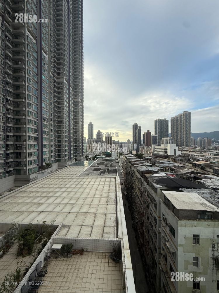 Grand Waterfront Rental 2 Bedrooms , 1 Bathroom 385 ft² Grand Waterfront Rental 2 Bedrooms , 1 Bathroom 385 ft²