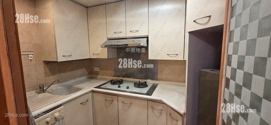 Kingswood Villas Sell 2 Bedrooms 441 ft² Kingswood Villas Sell 2 Bedrooms 441 ft²