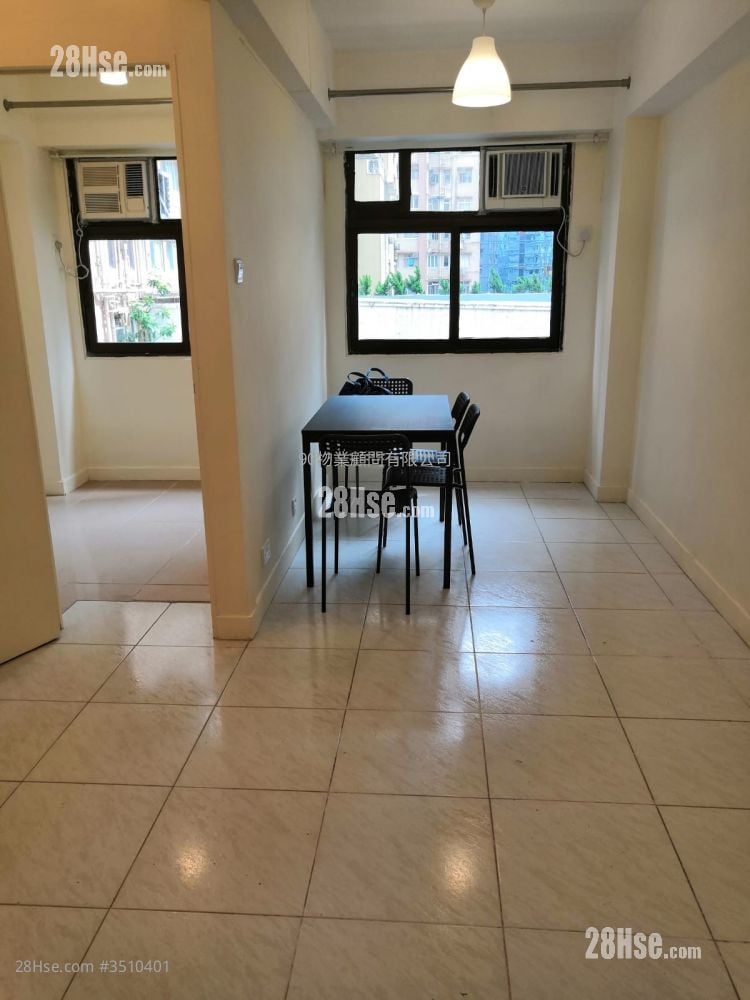 Holly Court 售盤 299 平方呎 Holly Court 售盤 299 平方呎