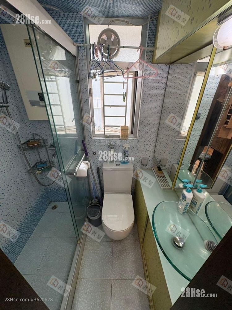 Kam Fong Mansion Rental 2 Bedrooms , 1 Bathroom 321 ft² Kam Fong Mansion Rental 2 Bedrooms , 1 Bathroom 321 ft²