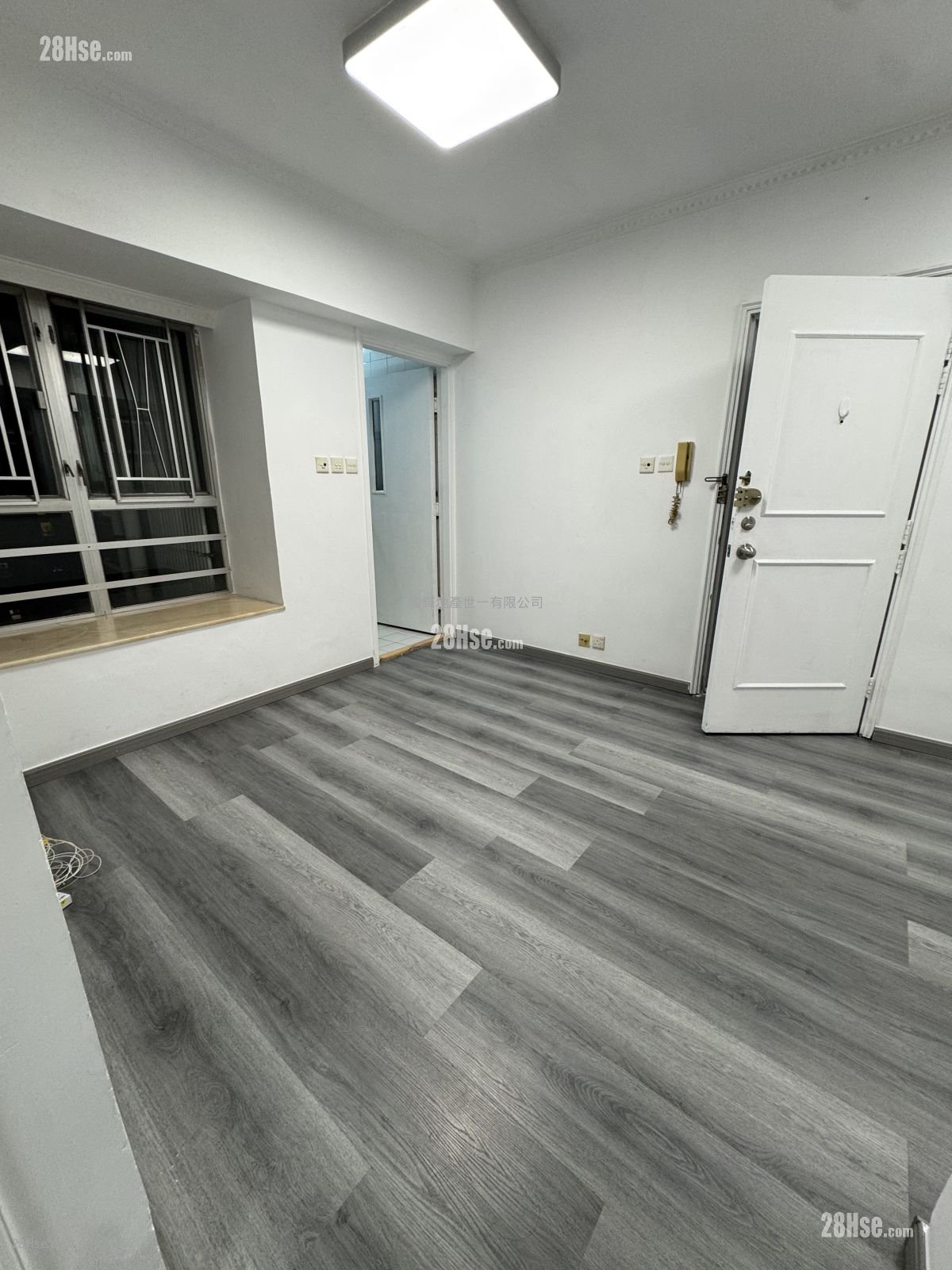 Scenery Court Rental 2 Bedrooms 375 ft² Scenery Court Rental 2 Bedrooms 375 ft²