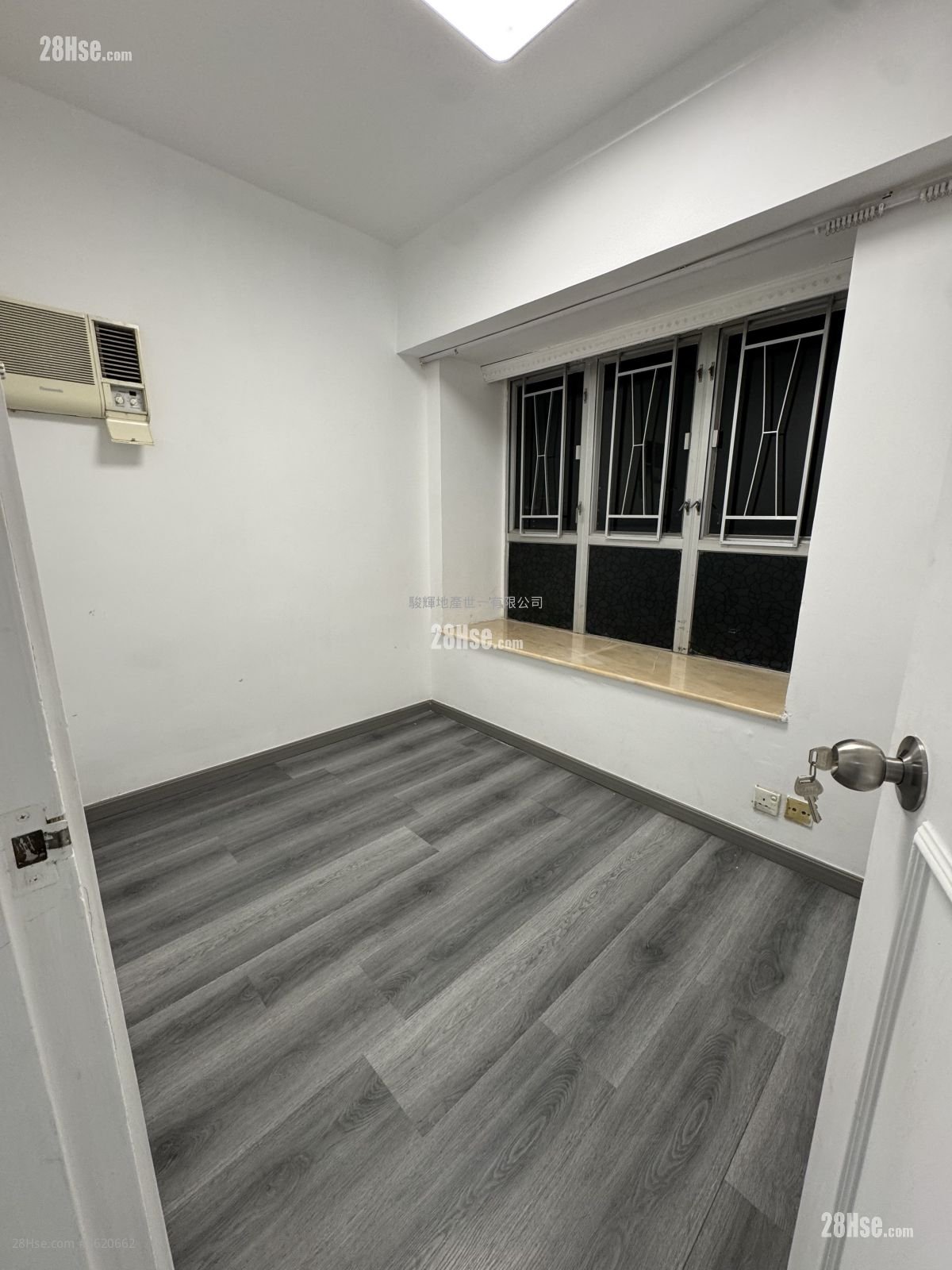Scenery Court Rental 2 Bedrooms 375 ft² Scenery Court Rental 2 Bedrooms 375 ft²