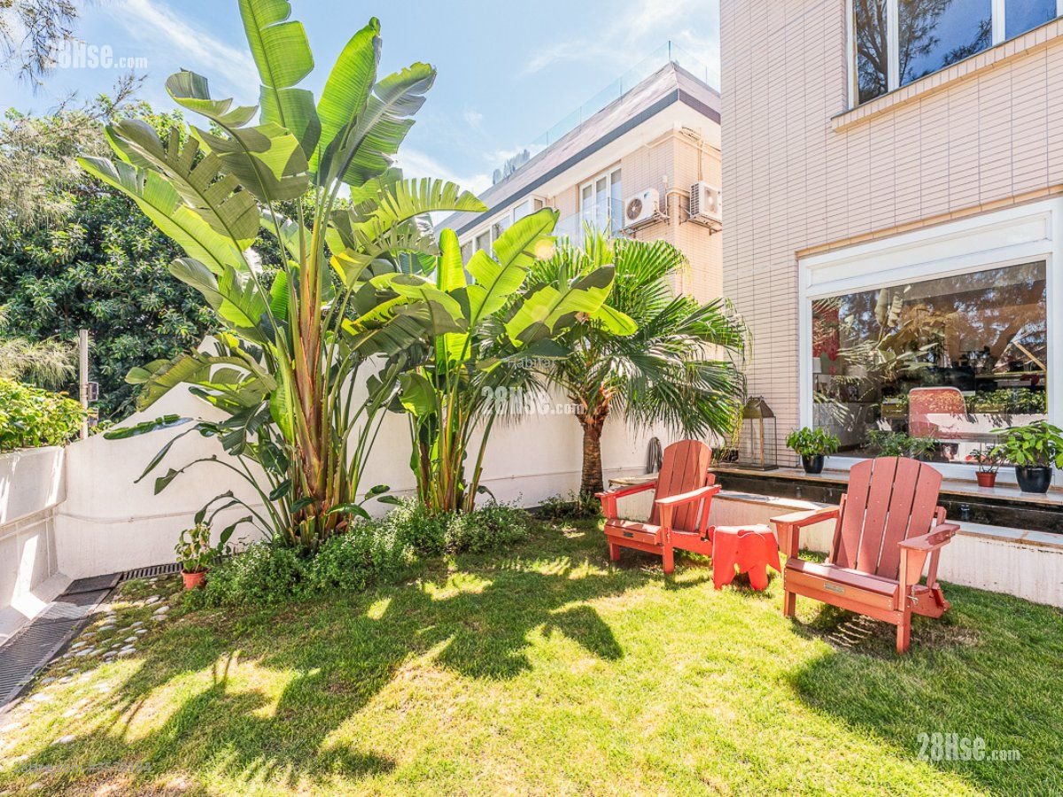 Grosse Pointe Villa 售盤 3 房 , 2 浴室 2,438 平方呎 Grosse Pointe Villa 售盤 3 房 , 2 浴室 2,438 平方呎