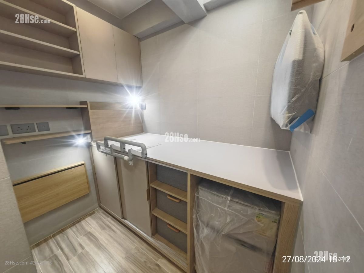 Parkes Street Rental 1 Bedroom , 1 Bathroom 100 ft² Parkes Street Rental 1 Bedroom , 1 Bathroom 100 ft²