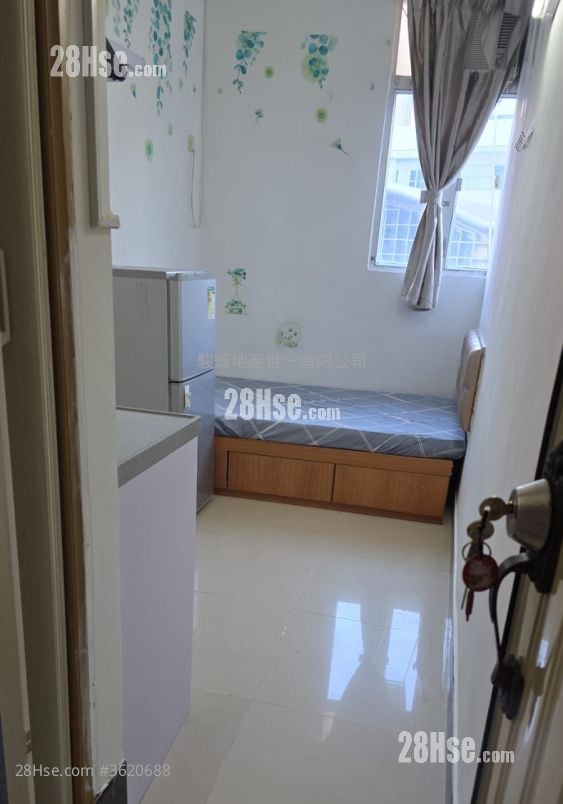 Grandview Mansion Rental Studio , 1 Bathroom 120 ft² Grandview Mansion Rental Studio , 1 Bathroom 120 ft²