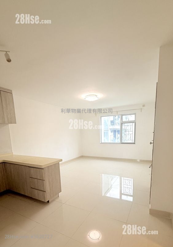 村屋 租盤 2 房 , 1 浴室 650 平方呎 村屋 租盤 2 房 , 1 浴室 650 平方呎