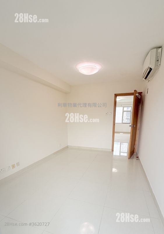 村屋 租盤 2 房 , 1 浴室 650 平方呎 村屋 租盤 2 房 , 1 浴室 650 平方呎