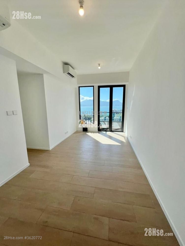 Oma By The Sea Rental 3 Bedrooms , 1 Bathroom 619 ft² Oma By The Sea Rental 3 Bedrooms , 1 Bathroom 619 ft²