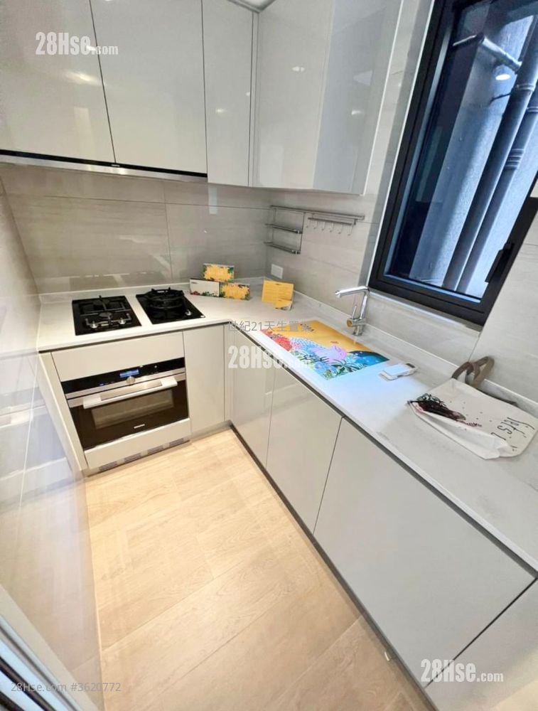Oma By The Sea Rental 3 Bedrooms , 1 Bathroom 619 ft² Oma By The Sea Rental 3 Bedrooms , 1 Bathroom 619 ft²