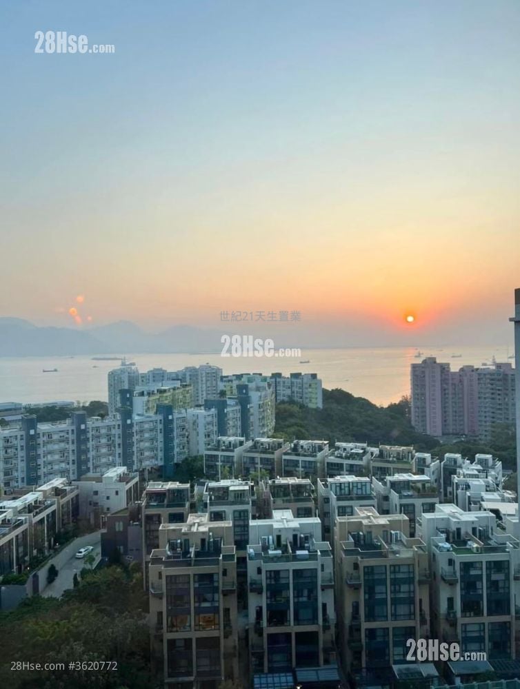 Oma By The Sea Rental 3 Bedrooms , 1 Bathroom 619 ft² Oma By The Sea Rental 3 Bedrooms , 1 Bathroom 619 ft²