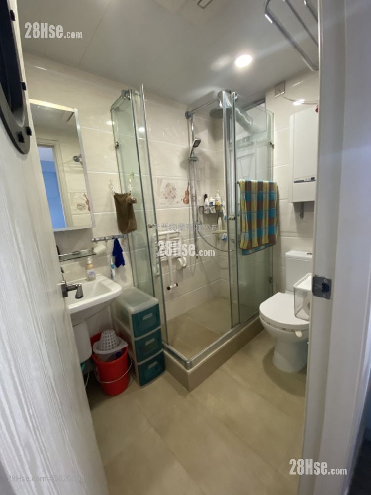 Ka Wai Chuen Sell 3 Bedrooms , 2 Bathrooms 662 ft² Ka Wai Chuen Sell 3 Bedrooms , 2 Bathrooms 662 ft²