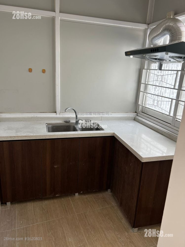 Village Rental 2 Bedrooms , 1 Bathroom 450 ft² Village Rental 2 Bedrooms , 1 Bathroom 450 ft²