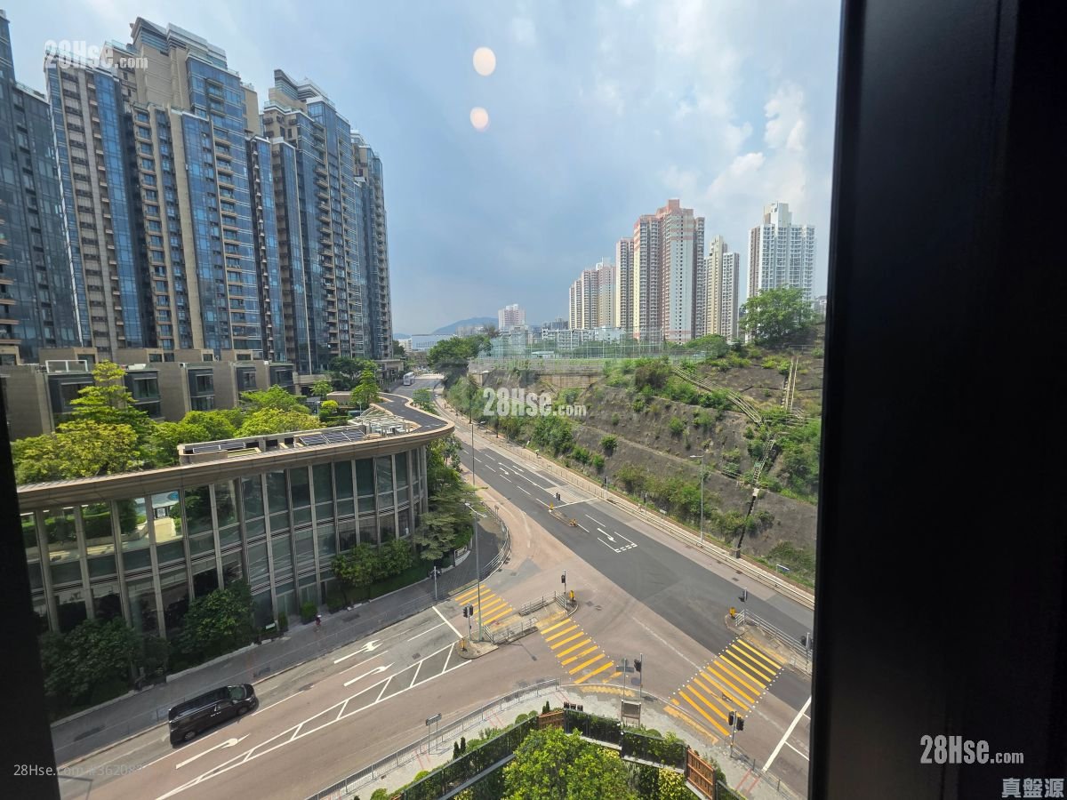 朗贤峯 租盘 2 房 536 平方尺 朗贤峯 租盘 2 房 536 平方尺