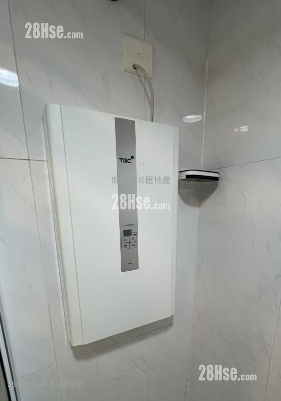 Tseung Kwan O Plaza Rental 2 Bedrooms , 1 Bathroom 414 ft² Tseung Kwan O Plaza Rental 2 Bedrooms , 1 Bathroom 414 ft²