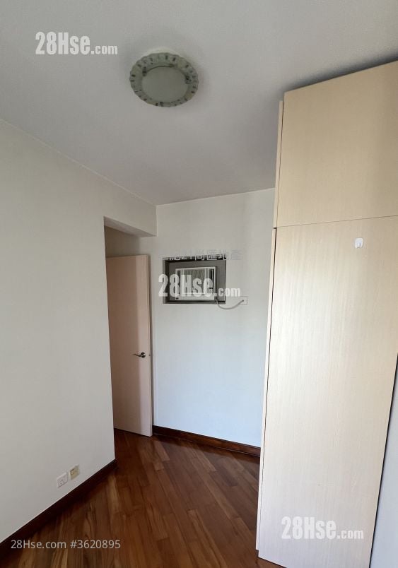 Tseung Kwan O Plaza Rental 2 Bedrooms , 1 Bathroom 414 ft² Tseung Kwan O Plaza Rental 2 Bedrooms , 1 Bathroom 414 ft²