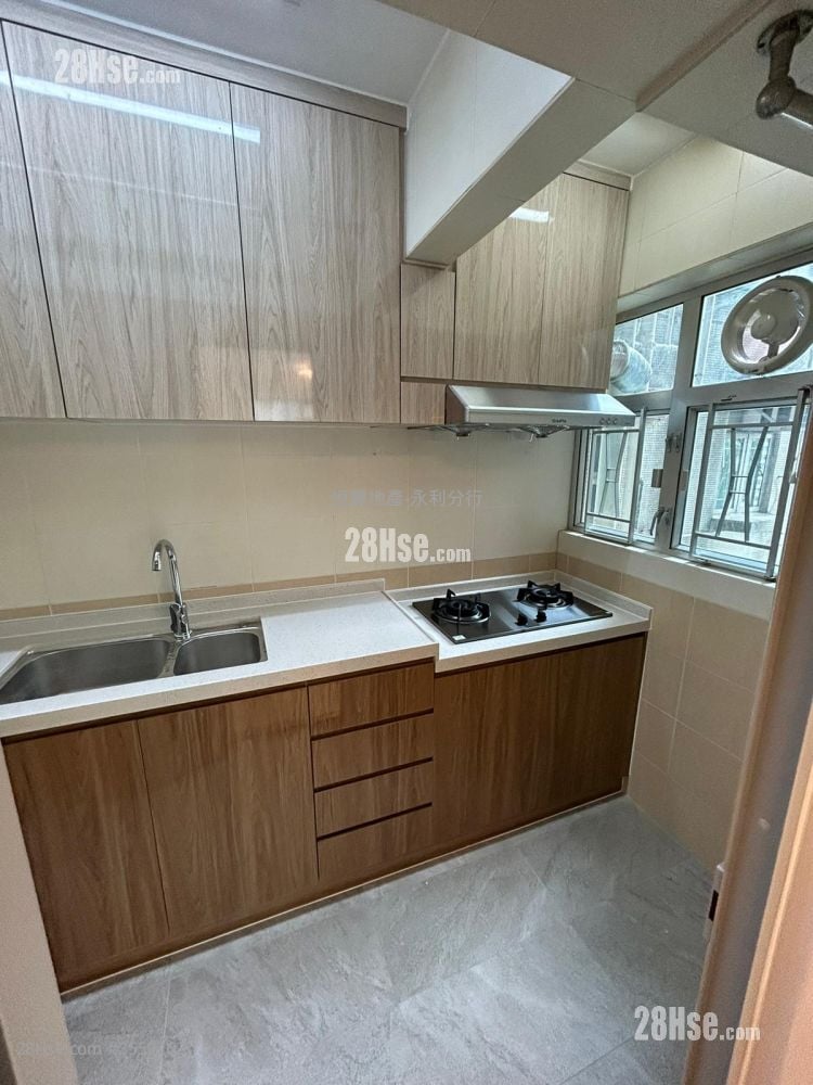 高威閣 租盤 3 房 , 1 浴室 503 平方呎