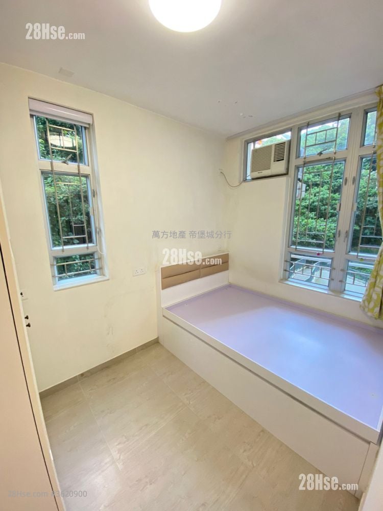 Ka Shun Court Sell 2 Bedrooms , 1 Bathroom 445 ft² Ka Shun Court Sell 2 Bedrooms , 1 Bathroom 445 ft²