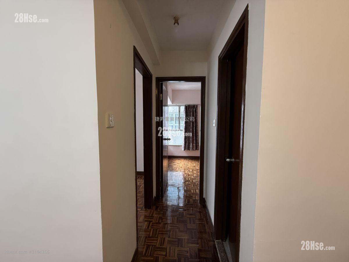 Bailey Garden Rental 2 Bedrooms , 1 Bathroom 381 ft² Bailey Garden Rental 2 Bedrooms , 1 Bathroom 381 ft²