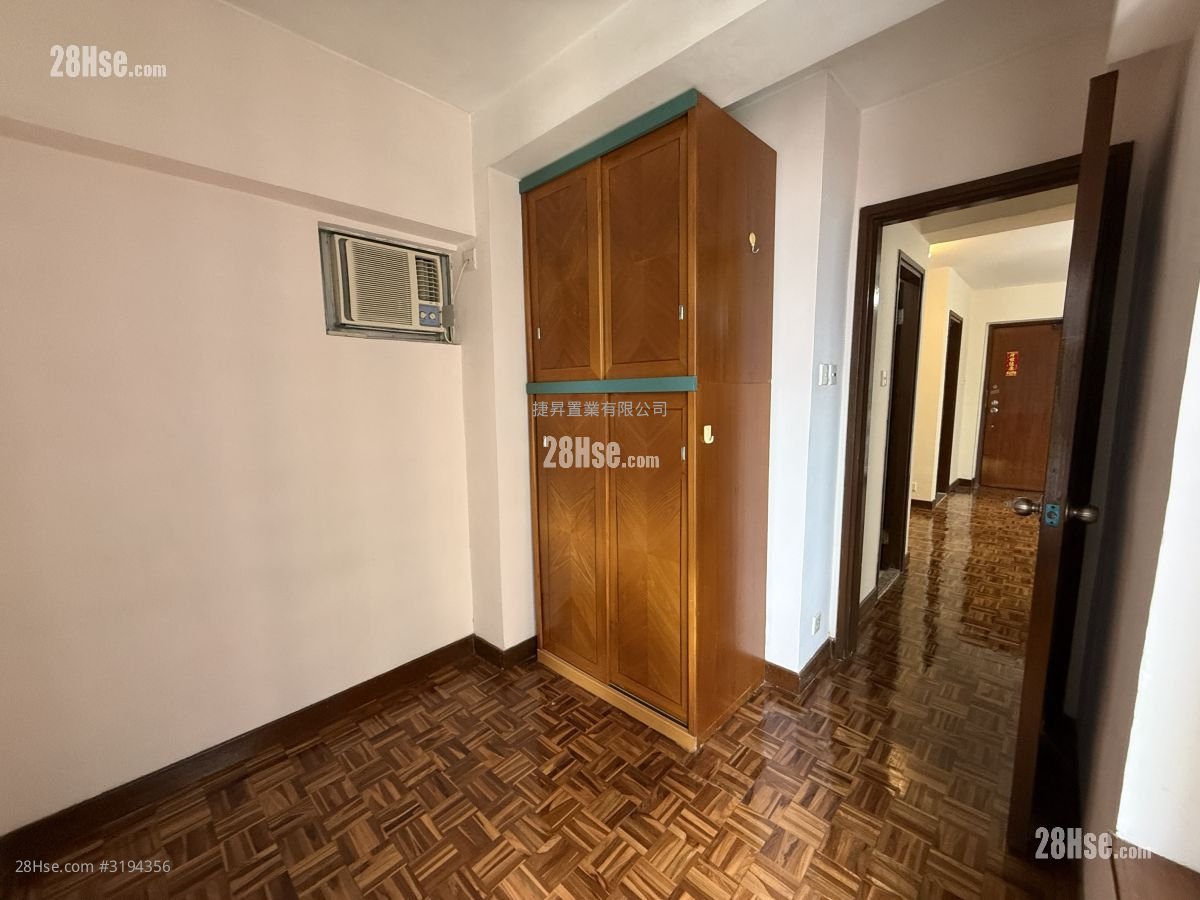 Bailey Garden Rental 2 Bedrooms , 1 Bathroom 381 ft² Bailey Garden Rental 2 Bedrooms , 1 Bathroom 381 ft²