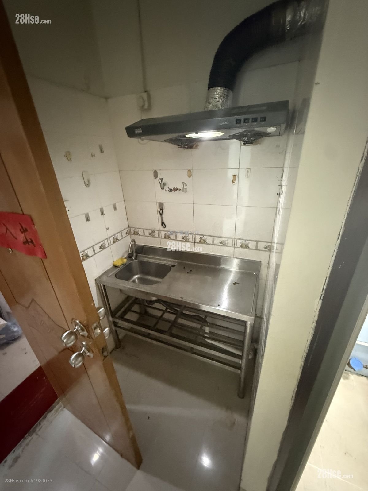 單幢樓房 租盤 200 平方呎 單幢樓房 租盤 200 平方呎