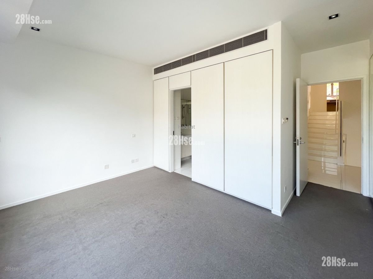 Stanley Court Sell 4 Bedrooms , 3 Bathrooms 2,058 ft² Stanley Court Sell 4 Bedrooms , 3 Bathrooms 2,058 ft²