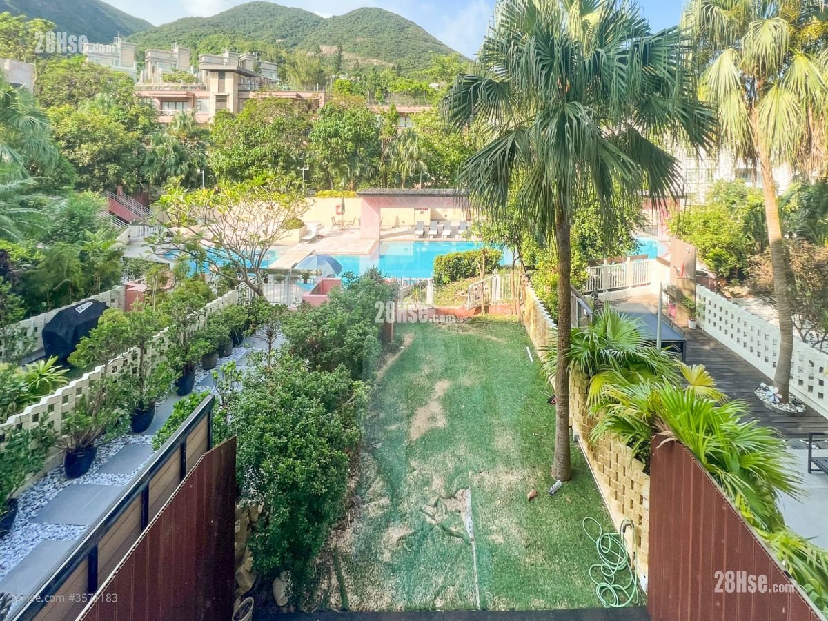 Stanley Court Sell 4 Bedrooms , 3 Bathrooms 2,058 ft² Stanley Court Sell 4 Bedrooms , 3 Bathrooms 2,058 ft²