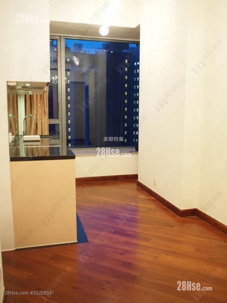 厅: 奥柏御峯 售盘 1 房 , 1 浴室 354 平方尺 厅: 奥柏御峯 售盘 1 房 , 1 浴室 354 平方尺