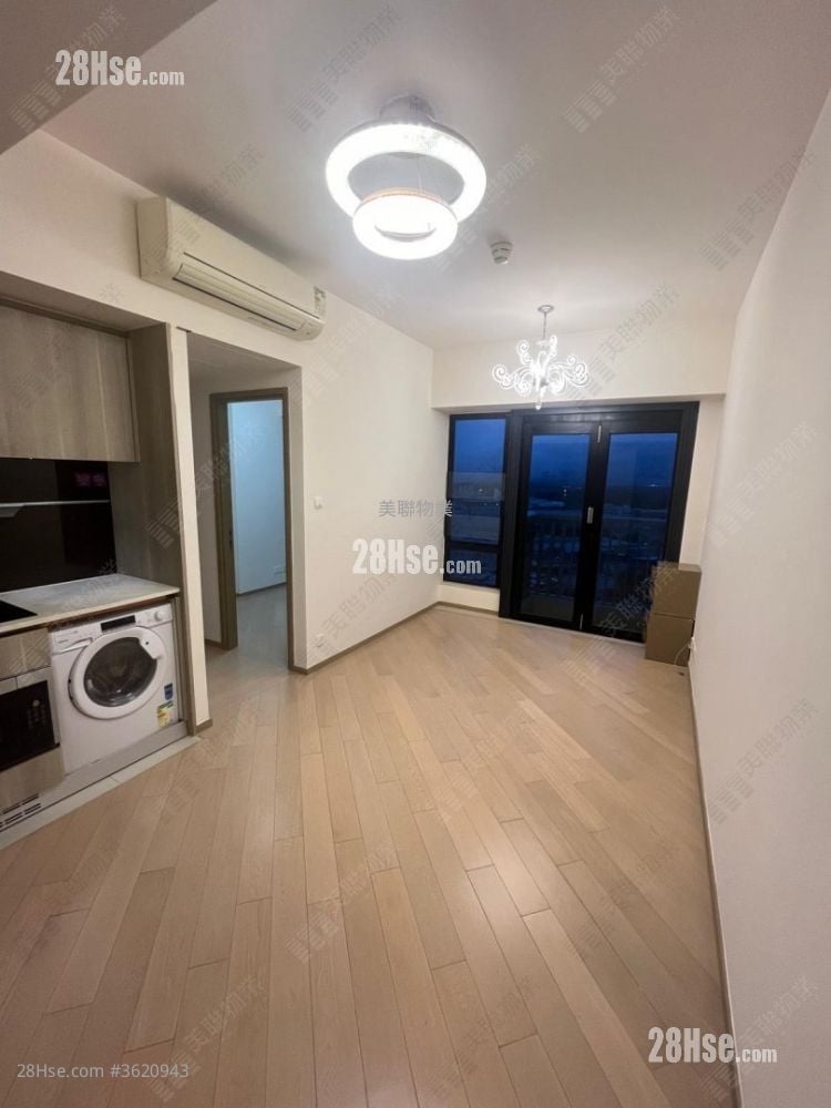 Twin Regency Rental 2 Bedrooms , 1 Bathroom 488 ft²