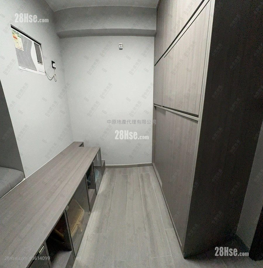 The Panorama Sell 3 Bedrooms , 2 Bathrooms 716 ft² The Panorama Sell 3 Bedrooms , 2 Bathrooms 716 ft²