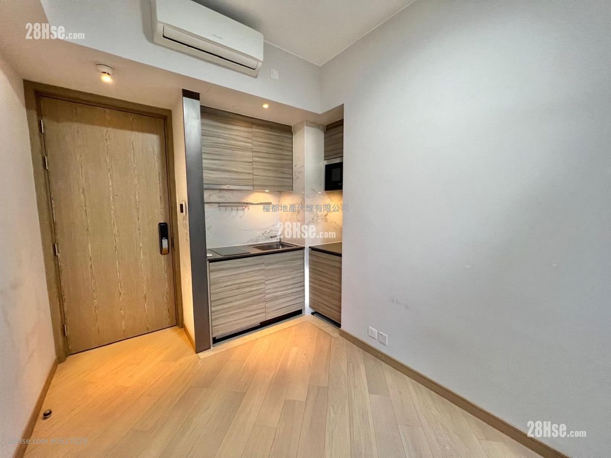 The Zutten Rental Studio , 1 Bathroom 191 ft² The Zutten Rental Studio , 1 Bathroom 191 ft²