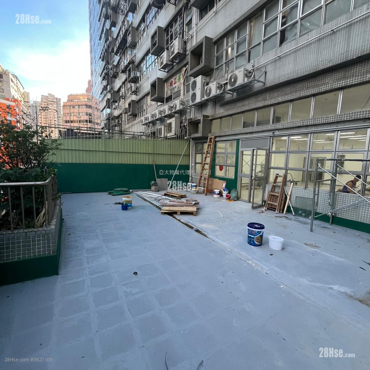 Laurels Industrial Centre Rental Laurels Industrial Centre Rental