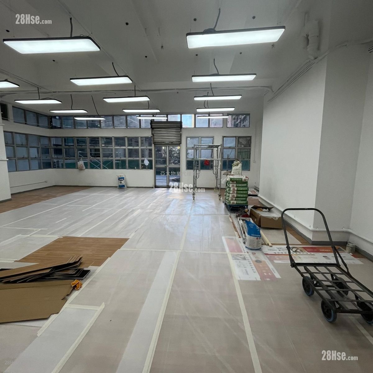 Laurels Industrial Centre Rental Laurels Industrial Centre Rental