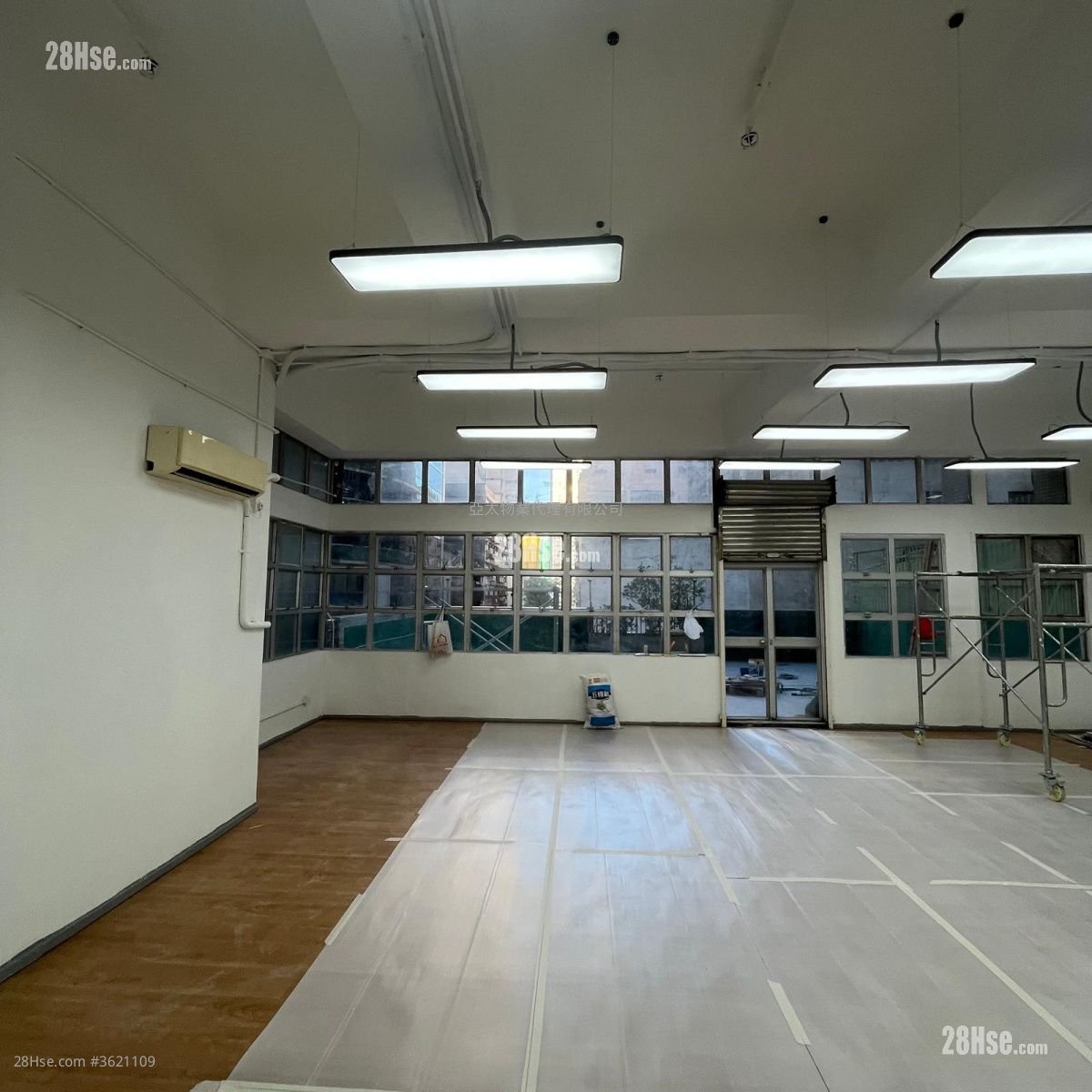 Laurels Industrial Centre Rental Laurels Industrial Centre Rental