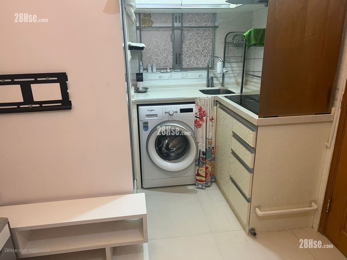Lai Tong Building Sell Studio , 1 Bathroom 228 ft² Lai Tong Building Sell Studio , 1 Bathroom 228 ft²
