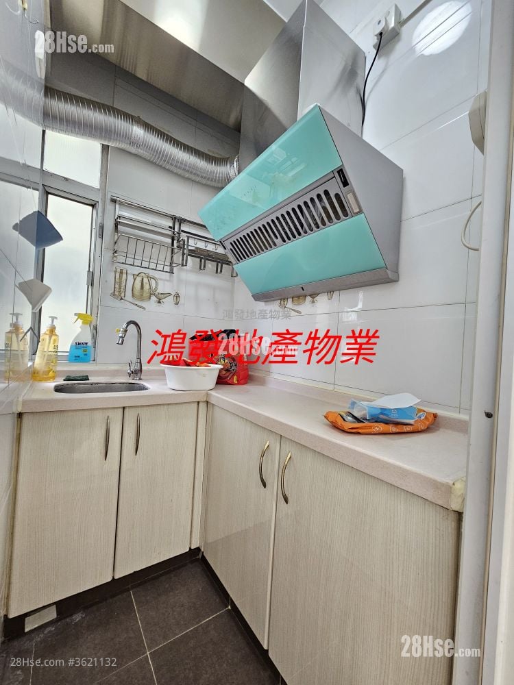 長康大廈 租盤 開放式間隔 , 1 浴室 220 平方呎 長康大廈 租盤 開放式間隔 , 1 浴室 220 平方呎