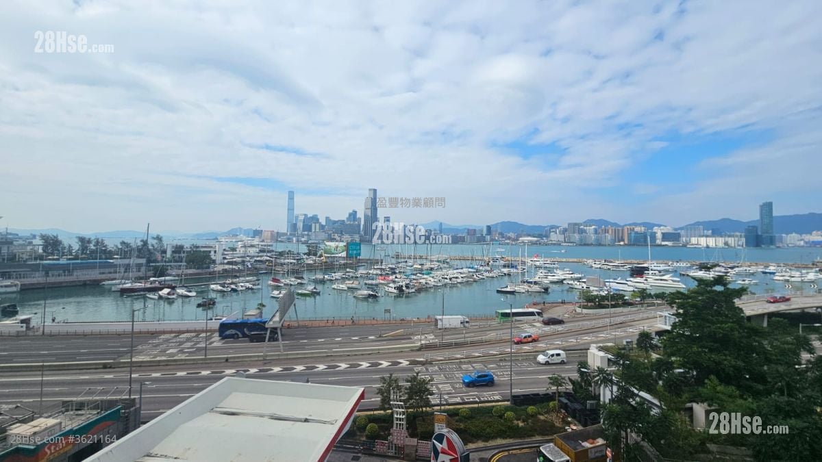 Prospect Mansion Rental 3 Bedrooms , 2 Bathrooms 890 ft² Prospect Mansion Rental 3 Bedrooms , 2 Bathrooms 890 ft²