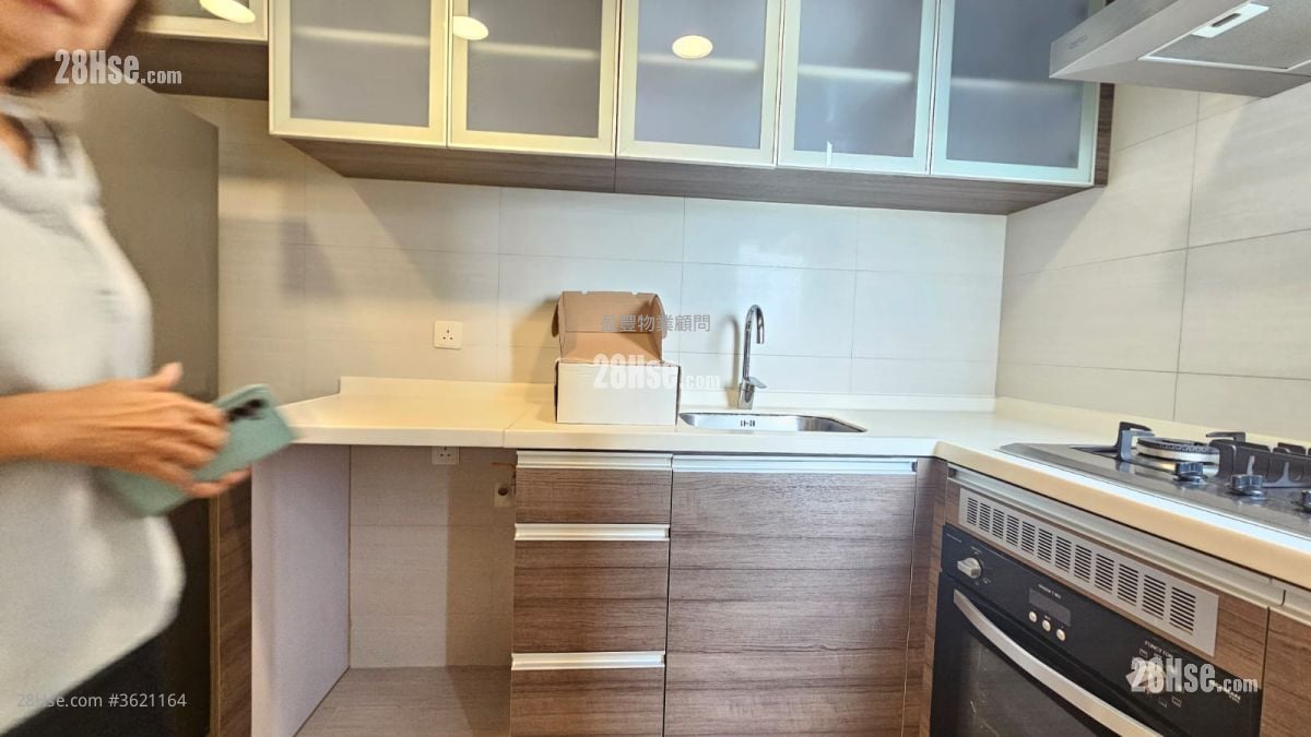 Prospect Mansion Rental 3 Bedrooms , 2 Bathrooms 890 ft² Prospect Mansion Rental 3 Bedrooms , 2 Bathrooms 890 ft²