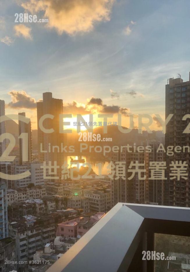 Axis Sell Studio , 1 Bathroom 212 ft² Axis Sell Studio , 1 Bathroom 212 ft²