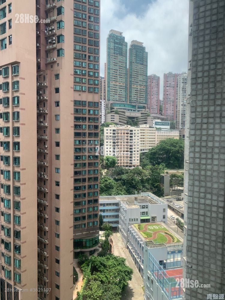 康泽花园 租盘 2 房 , 1 浴室 407 平方尺 康泽花园 租盘 2 房 , 1 浴室 407 平方尺