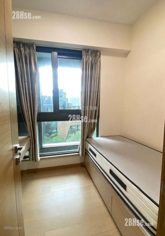 The Bloomsway Sell 3 Bedrooms , 2 Bathrooms 976 ft² The Bloomsway Sell 3 Bedrooms , 2 Bathrooms 976 ft²