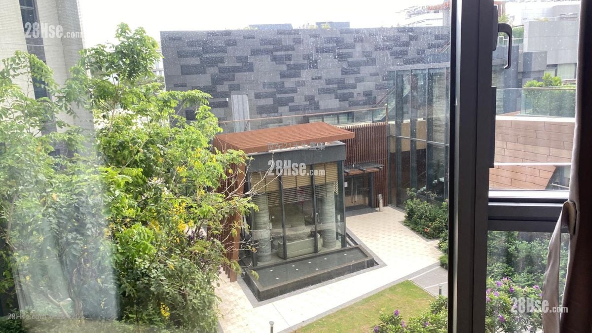 The Bloomsway Sell 3 Bedrooms , 2 Bathrooms 976 ft² The Bloomsway Sell 3 Bedrooms , 2 Bathrooms 976 ft²