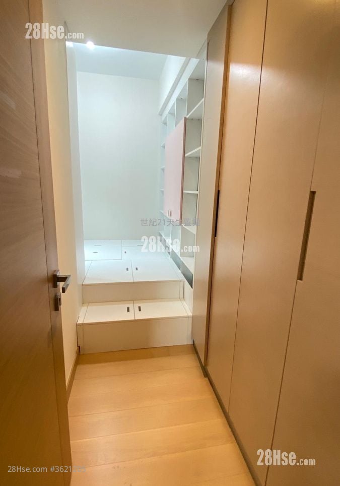 The Bloomsway Sell 3 Bedrooms , 2 Bathrooms 976 ft² The Bloomsway Sell 3 Bedrooms , 2 Bathrooms 976 ft²