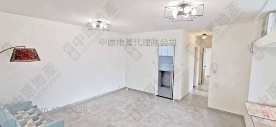 Pierhead Garden Sell 3 Bedrooms , 1 Bathroom 609 ft²