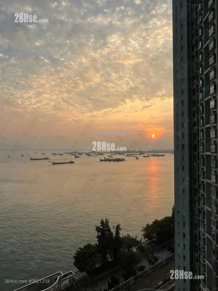 迈亚美海湾 售盘 3 房 , 2 浴室 625 平方尺