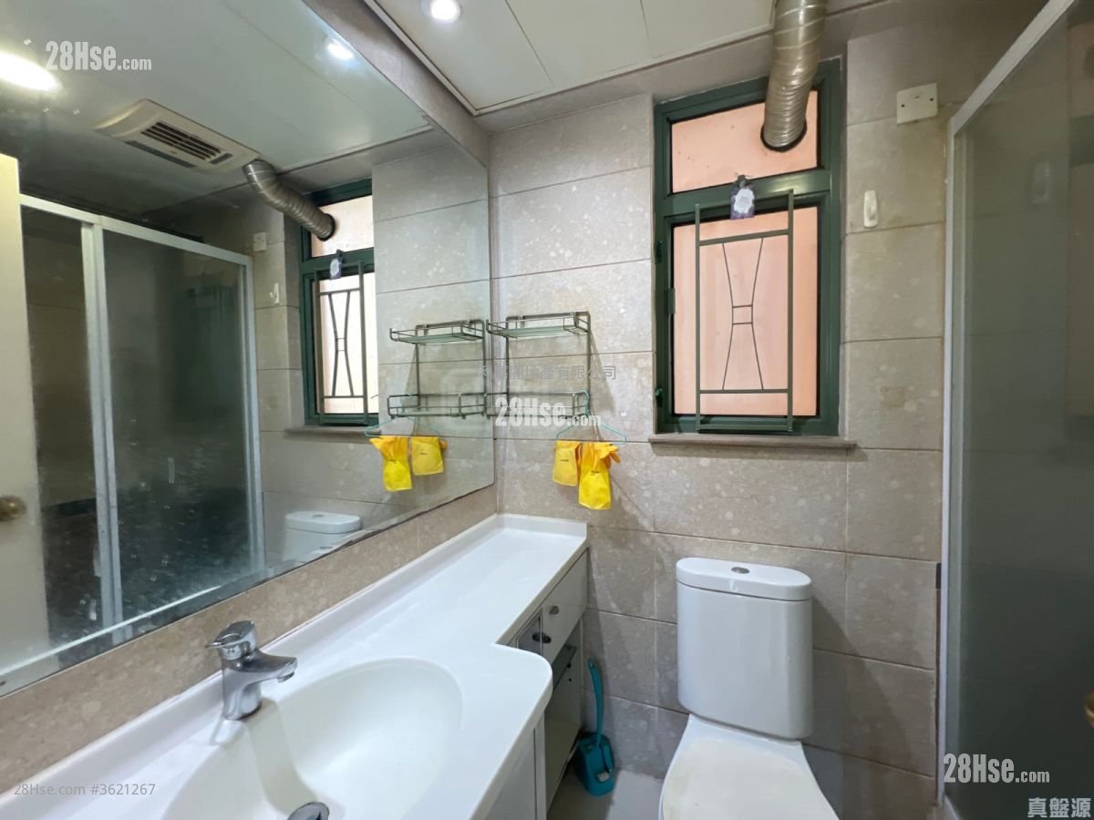 Grand Regentville Rental 3 Bedrooms , 2 Bathrooms 594 ft² Grand Regentville Rental 3 Bedrooms , 2 Bathrooms 594 ft²